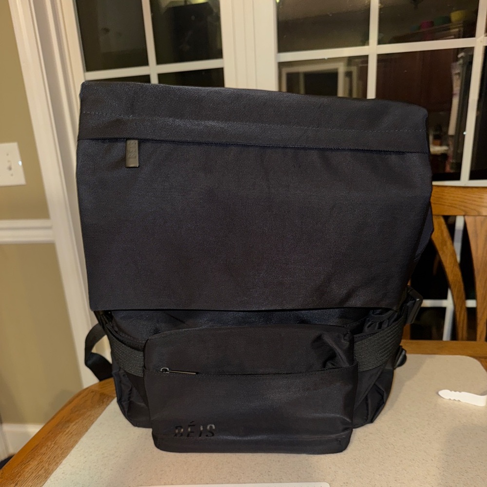 Black Beis Ultimate Diaper Backpack